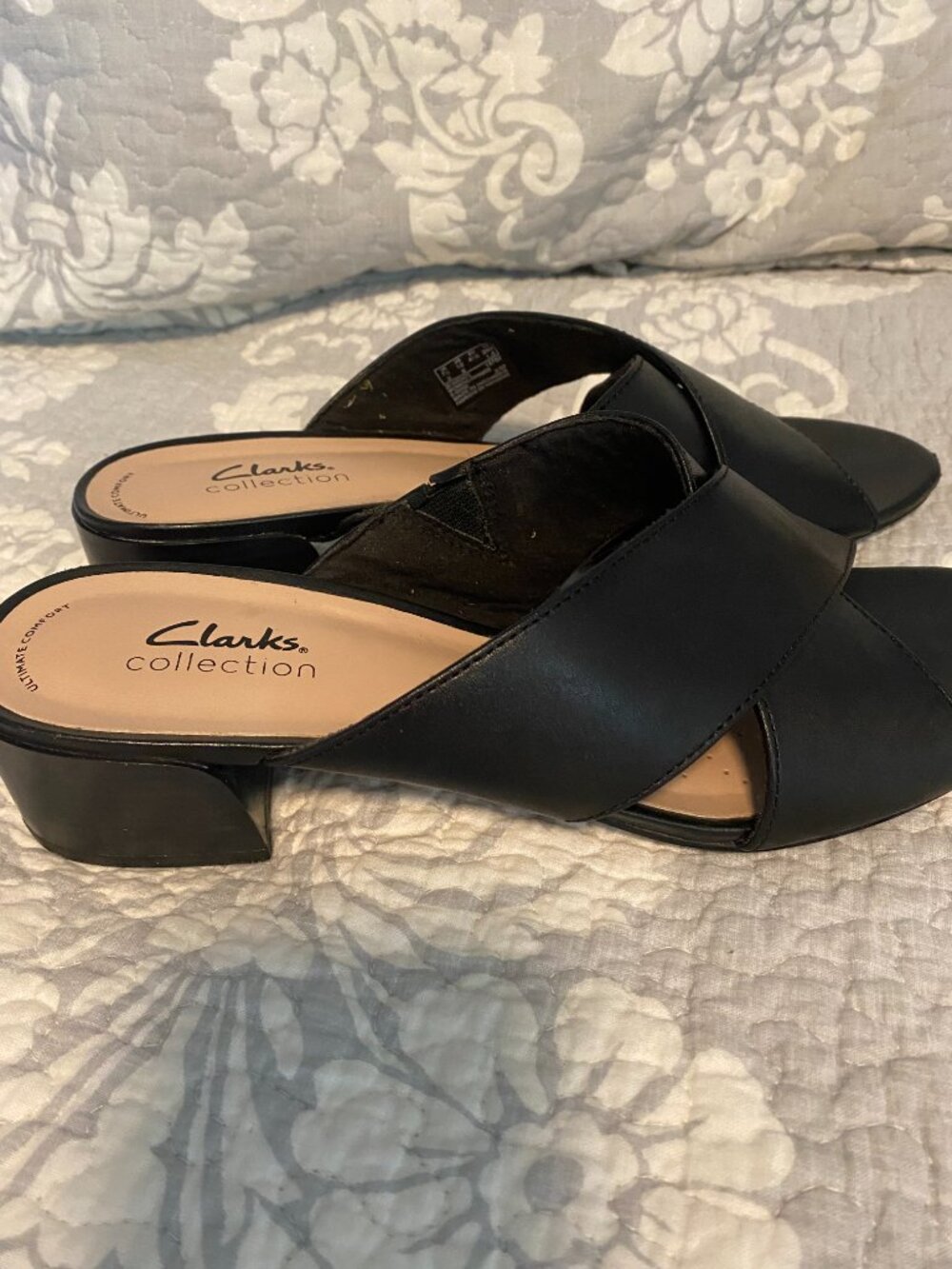 Clarks Leather Sandals size 10 - Picture 2 of 3